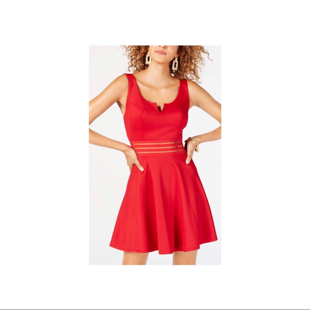 NWT City Studios Juniors Illusion-Striped Red